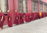 Nuns_4